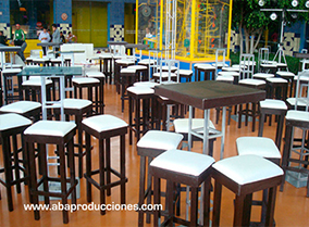 RENTA DE SALAS LOUNGE Y ALQUILER DE MAMPARAS